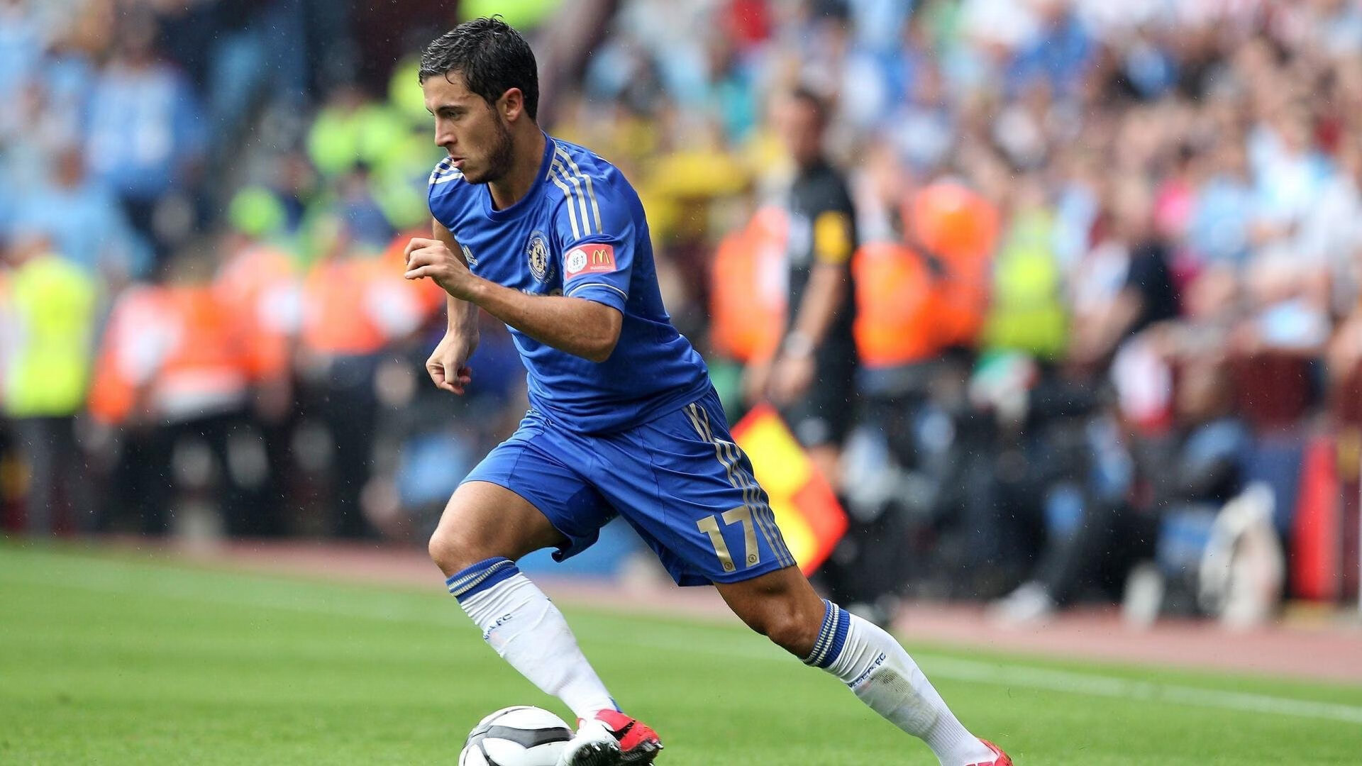 场馆温控节能系统试点实现能耗数据公开，室内场馆温度标准